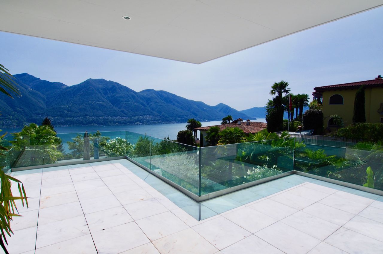 Villa "Oasi"-Luxus-Duplexwohnung mit Pool und Seeblick - Lago Maggiore