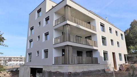 Neue, moderne 4.5-Zimmer-Wohnung
Zentrale Lage in Murten!