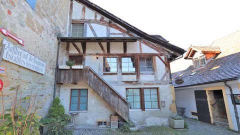 Charmante maison historique près des remparts de Morat